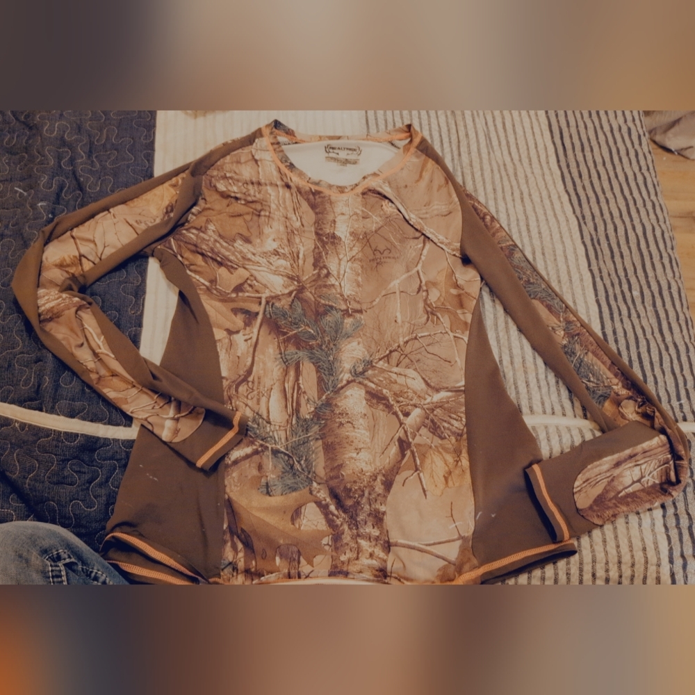 Realtree camo long sleeve